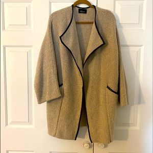 One size Zara wool overcoat 👌🏻💕